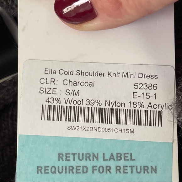 Storets Sweater Dress ELLA Cold Shoulder Knit Mini Size S/M Wool Blend New - Picture 8 of 9